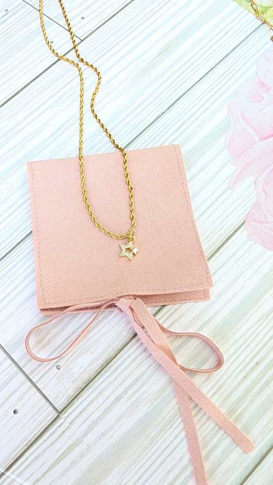 Collar dije de estrella pequeño