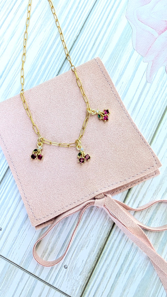 Cadena de Cerezas pequeñas